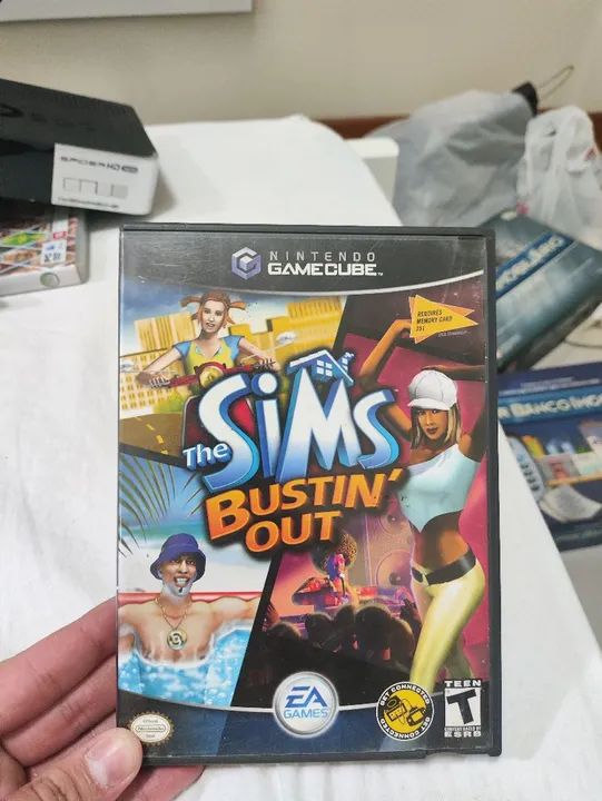 The Sims Bustin' Out - GameCube - Foto 2