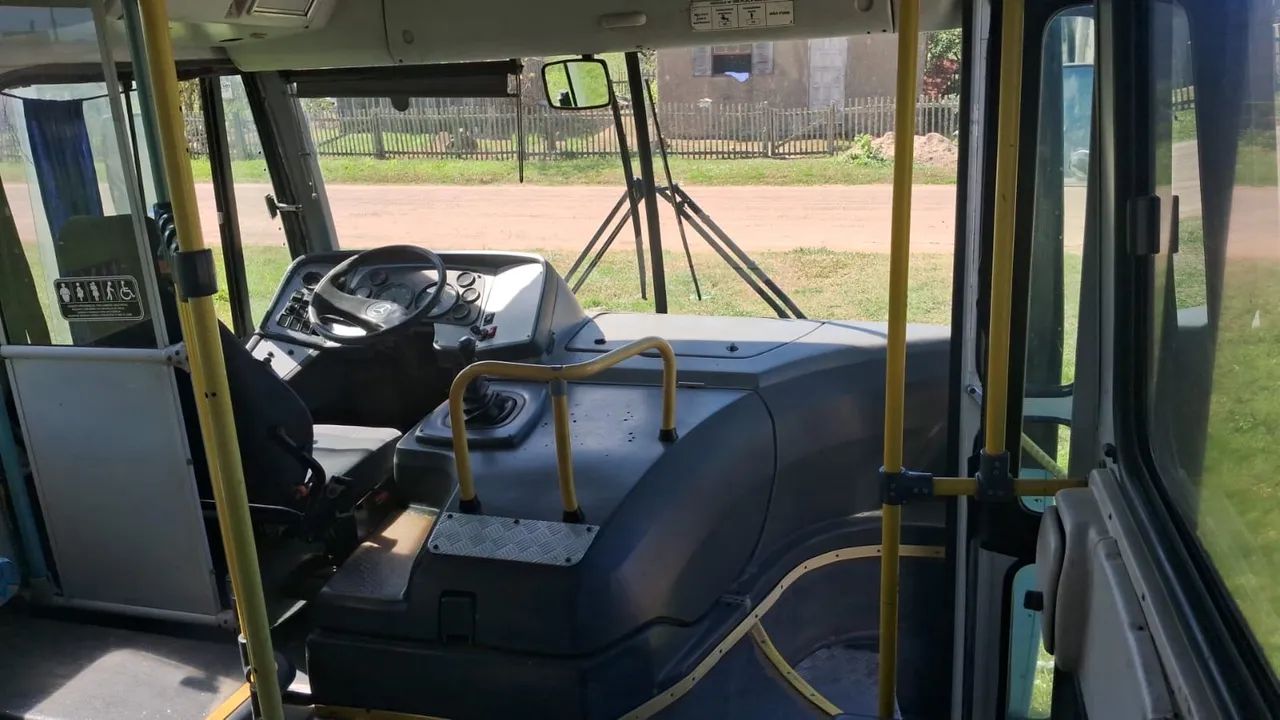 Ônibus MB 1418 Sênior Mídi 2008 - Foto 4