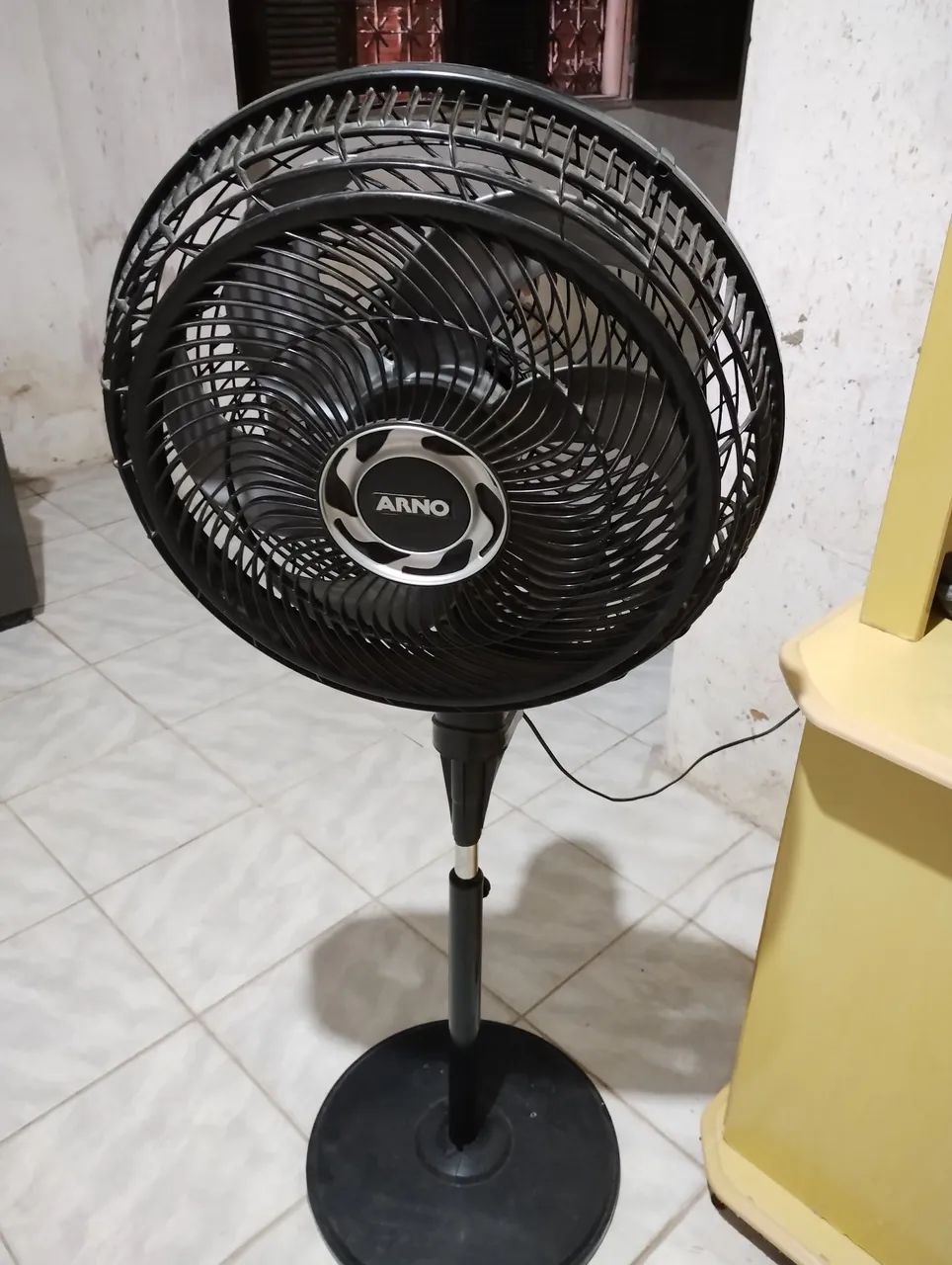 Ventilador Arno coluna de 40 cm 