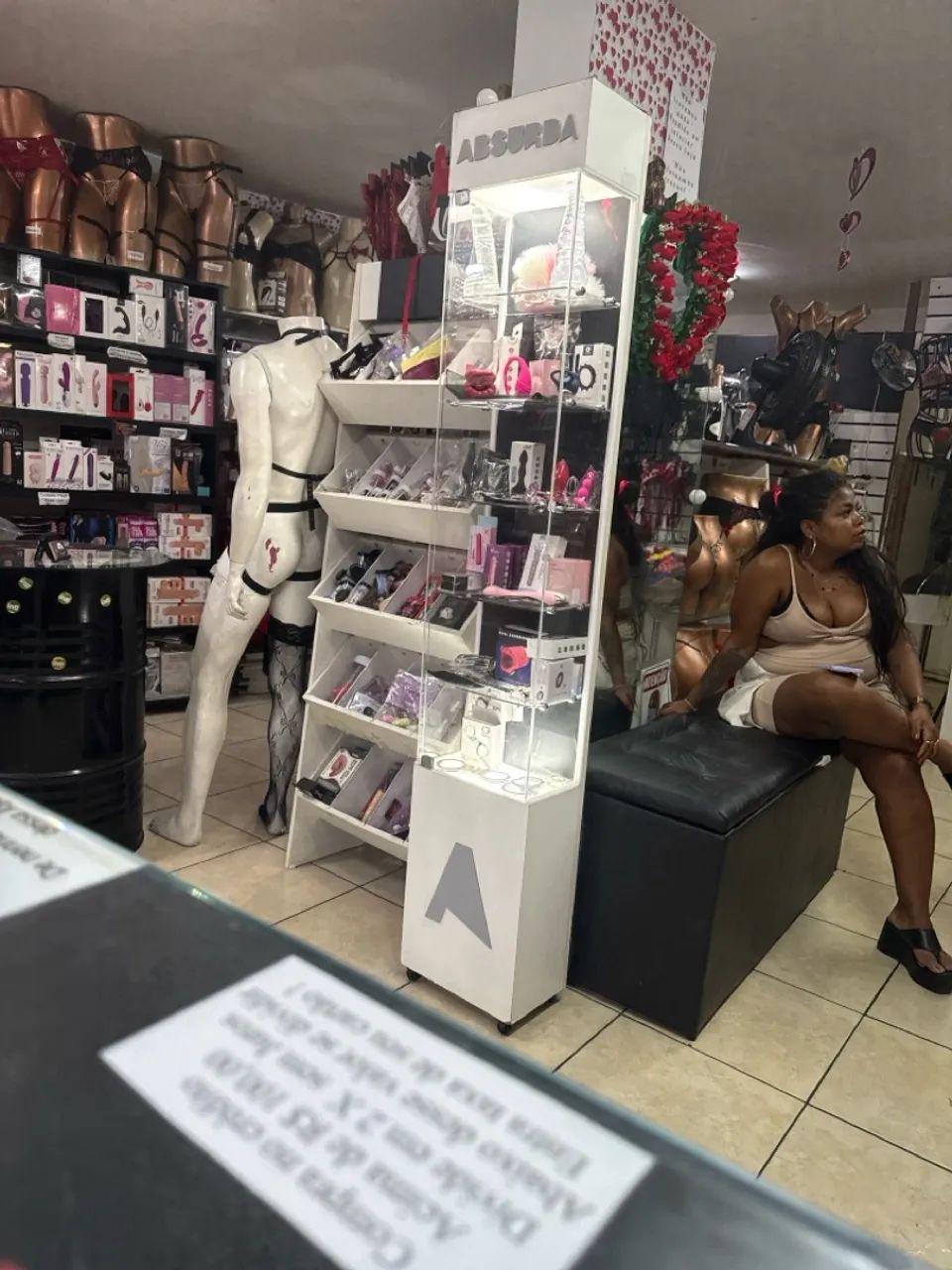 Lingerie, acessórios , cosméticos  - Foto 4