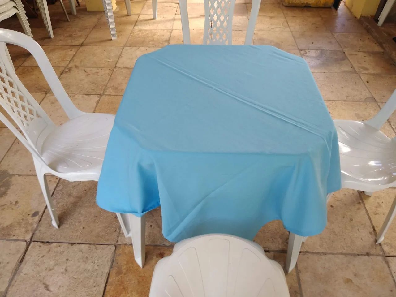 Aluguel de mesas e cadeiras  - Foto 3