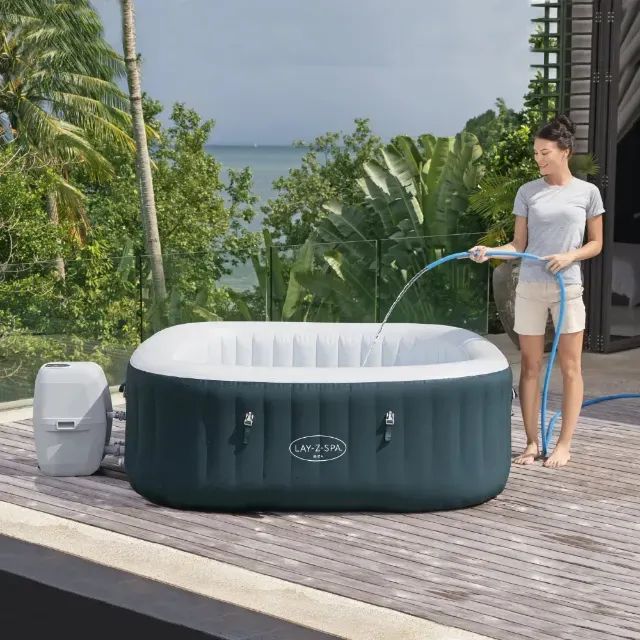 Banheira Ofurô Lay-Z-Spa Ibiza AirJet com Capa e Filtro e Aquecedor Bestway - Foto 3