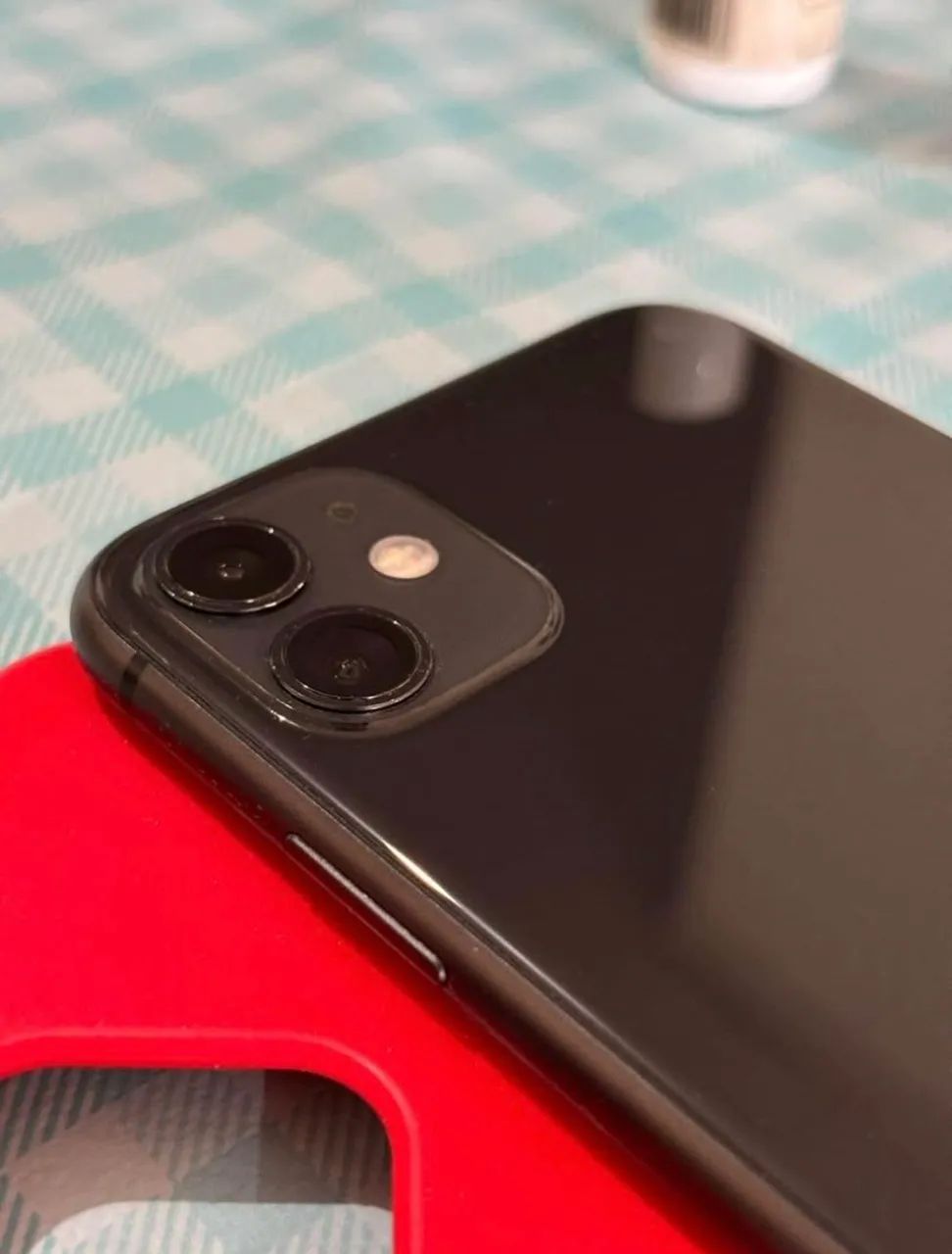 iPhone 11 - 64gb