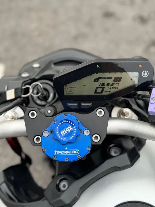 Yamaha MT-09  - Foto 4