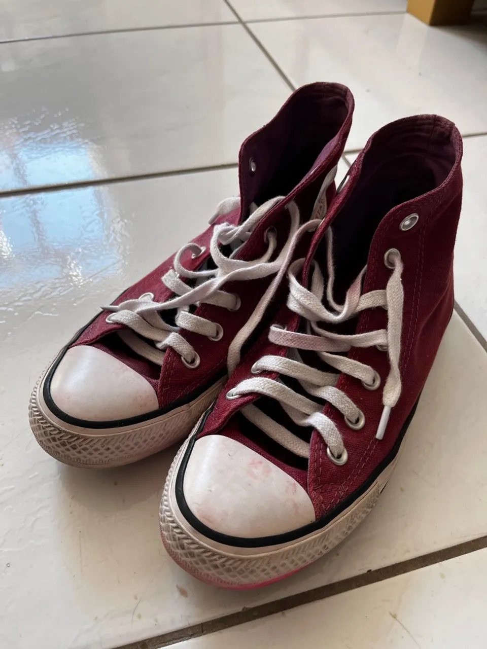 Tênis Converse All Star Cano Alto Bordô