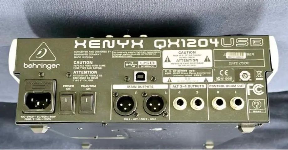Mesa Beringher QX1204USB - Foto 2