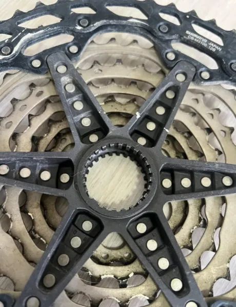 Cassete Shimano deore xt m8100 - USADO - FALTA COG 16 E 18 Cassete Shimano deore xt m8100 - USADO - FALTA COG 16 E 18