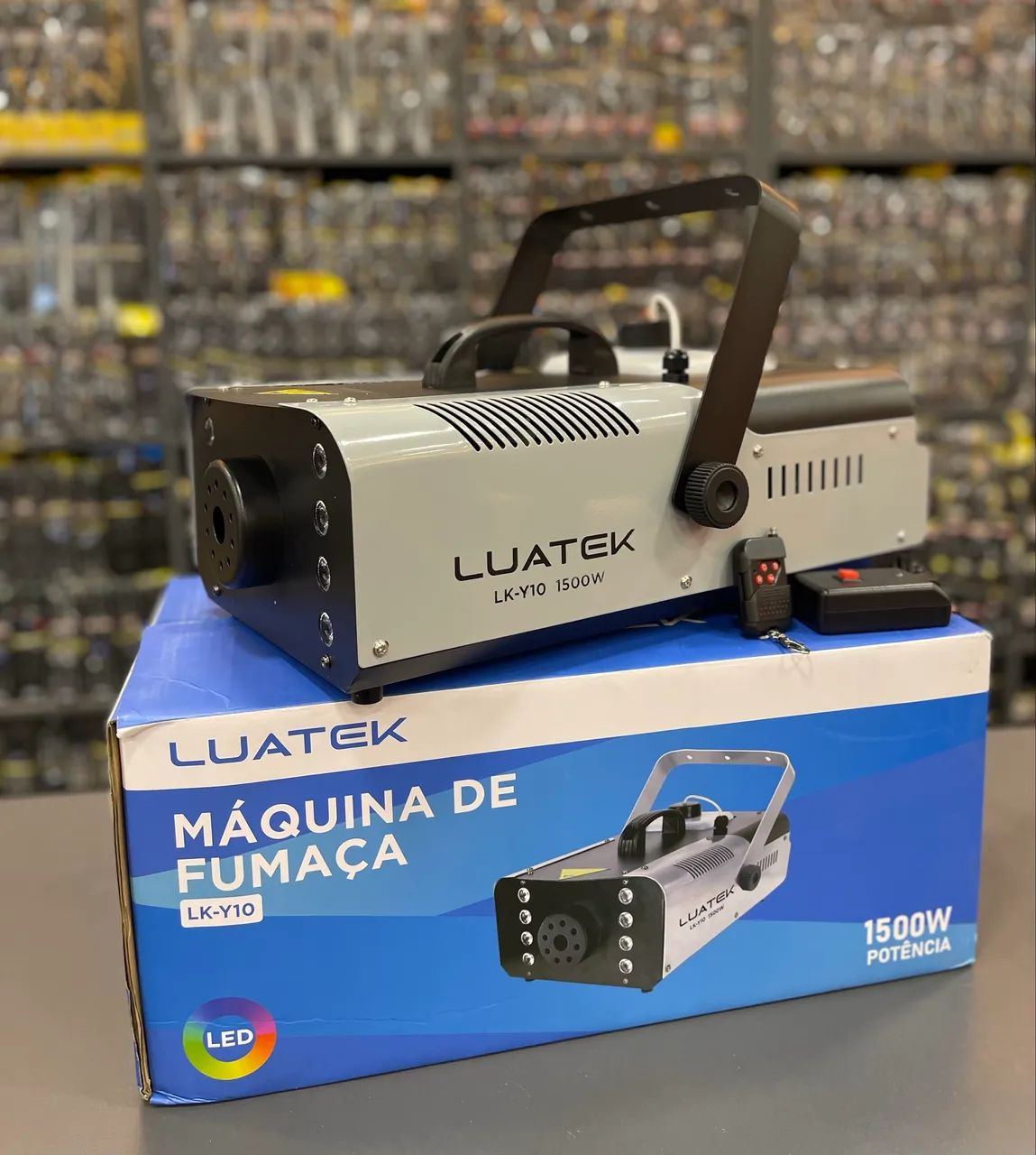 Maquina Fumaça 1500w Profissional Festas Balada Dj Voltagem - Foto 2