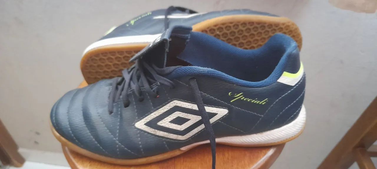 Chuteiras Penalty Speciali Futsal - Unissex