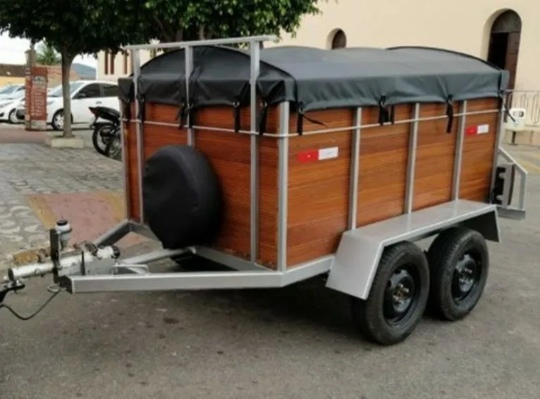 Reboque 2 Eixos