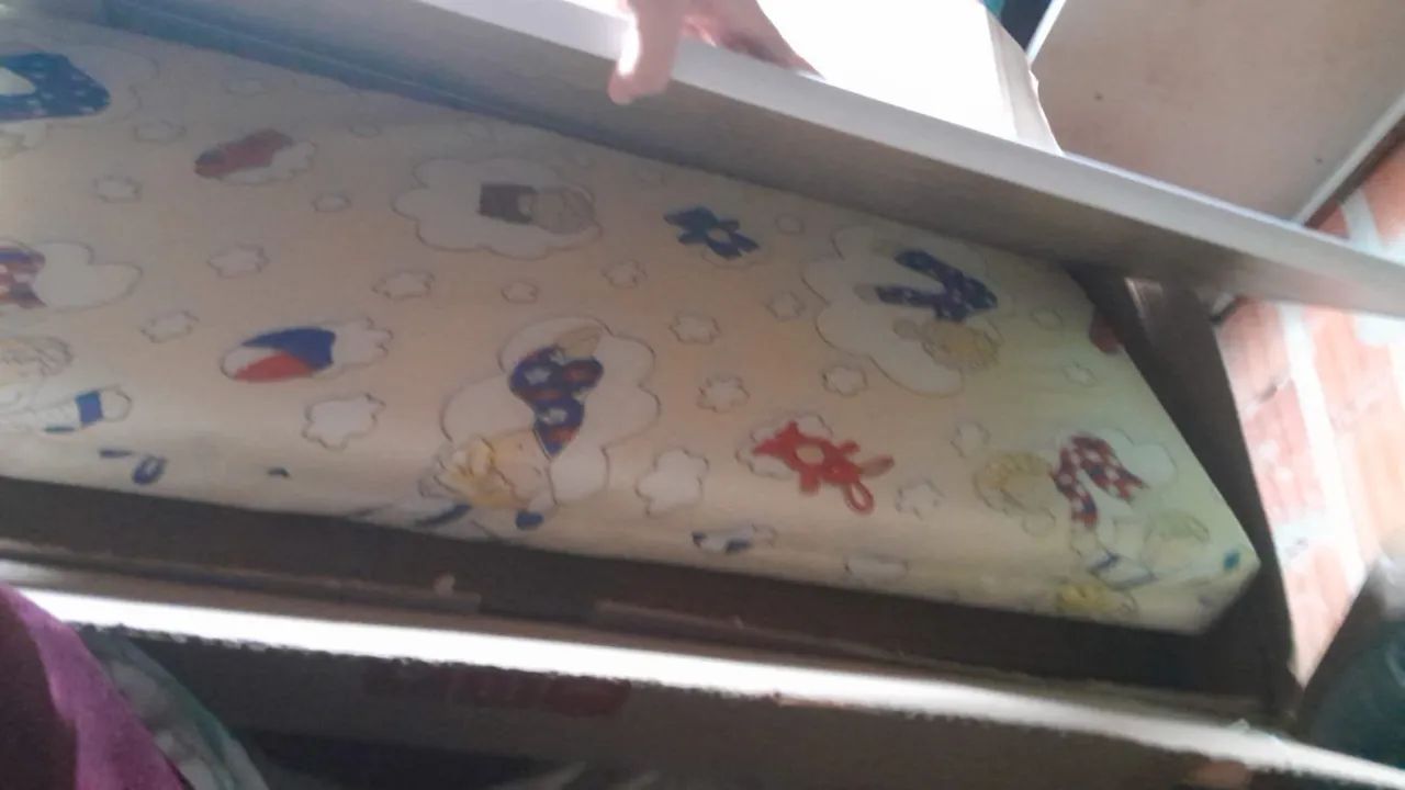 Vendo esse mini berço - Foto 2