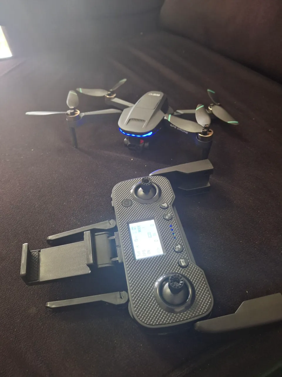 Drone com GPS e Câmera HD - Novo!