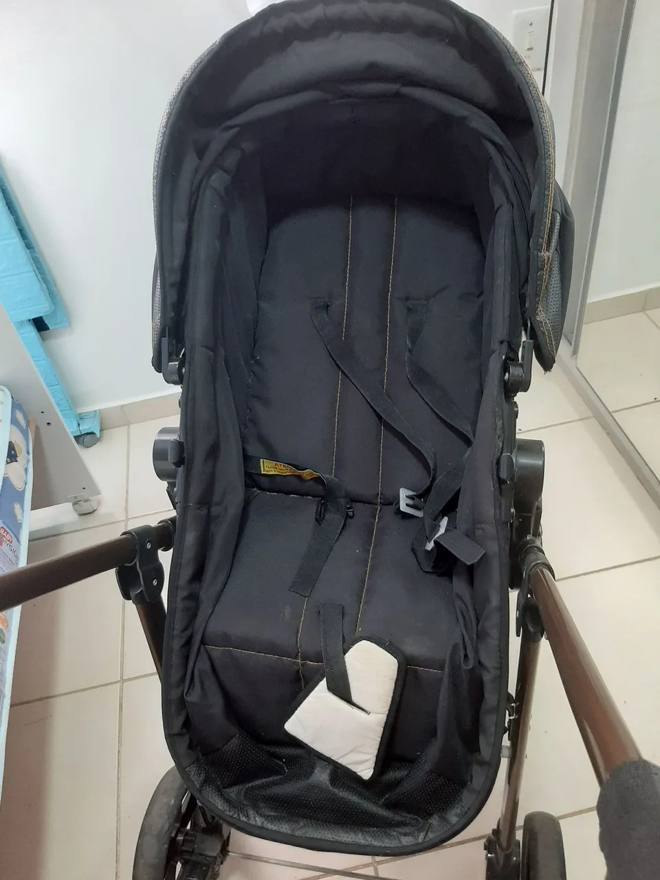 Carrinho de Bebê Moisés + bebê conforto Galserano .