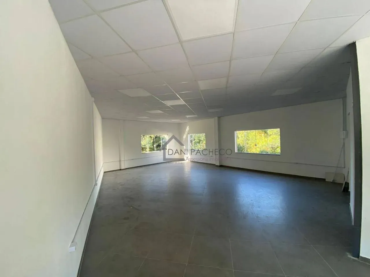 Sala para alugar, 49 m² por R$ 2.200,00/mês - São Lucas - Viamão/RS