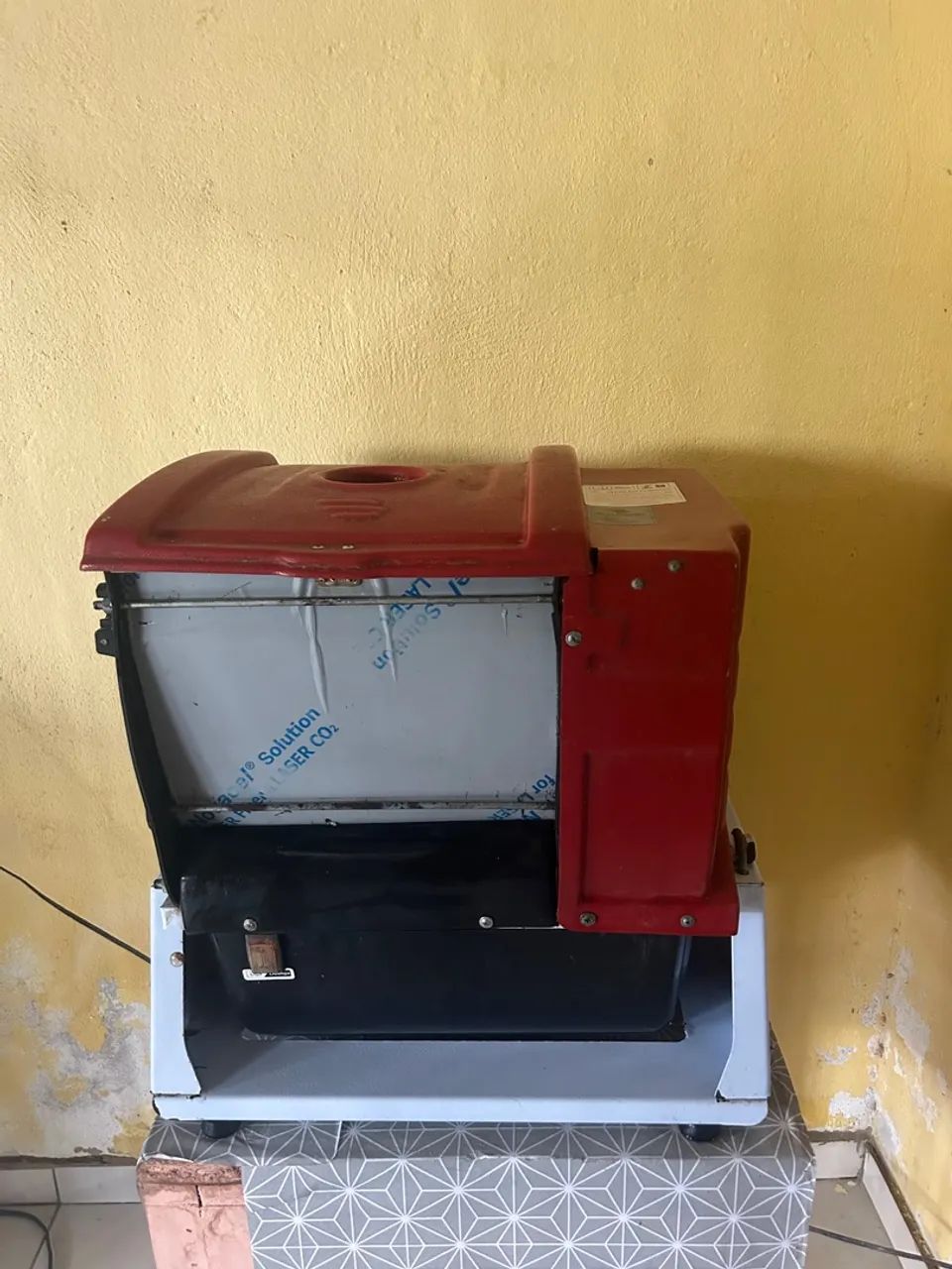 Masseira, em bom estado, pegando normalmente. aceito cartões  - Foto 2