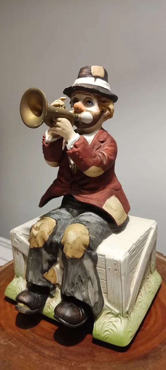 BONECO MUSICAL COM MOVIMENTO ( RELÍQUIA  JAPONESA ANOS 80) - Foto 2