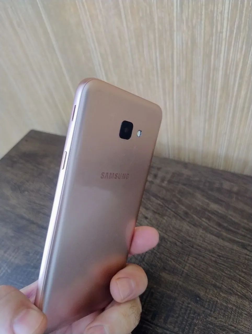 Samsung Galaxy J4  - Foto 4