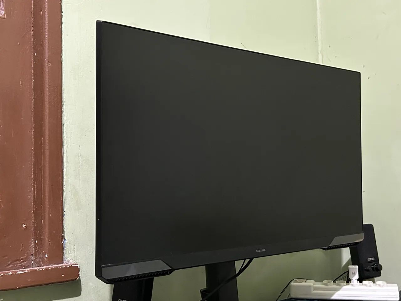 Monitor samsung odyssey 27 pol, 180hz - Foto 5
