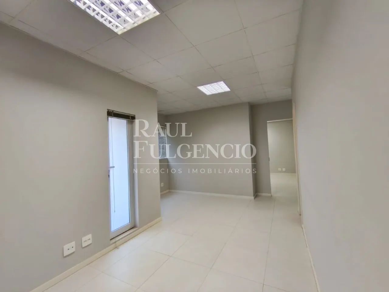 Sala para locação na Gleba Palhano com 97,40m² - Foto 2