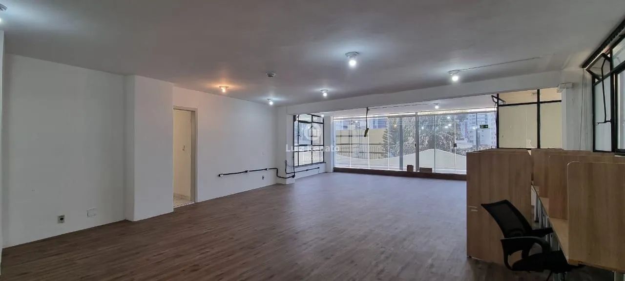Sala Comercial à venda no bairro Cidade Nova - Foto 3