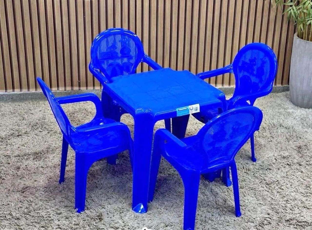 JOGO DE MESA E CADEIRA INFANTIL TRAMONTINA ?
