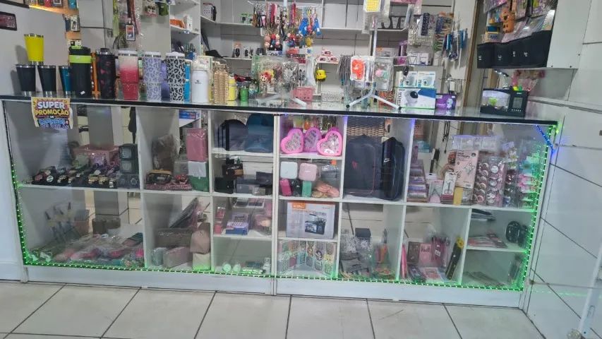 balcão vitrine expositor para 100% MDF - Foto 2