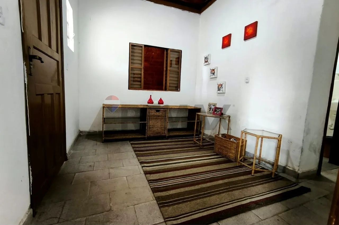 "Casa Rústica no Centro de Chácara: Oportunidade!" - Foto 4