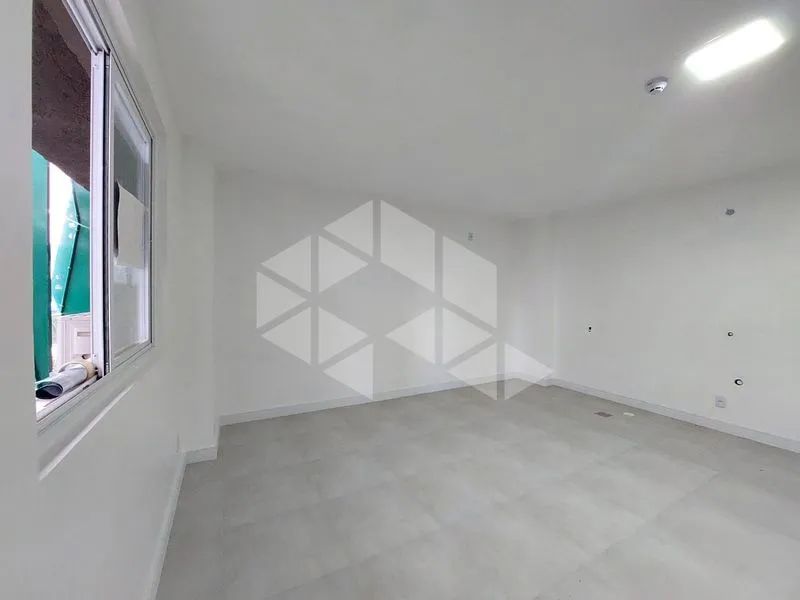 Conjunto 33M² - para Alugar