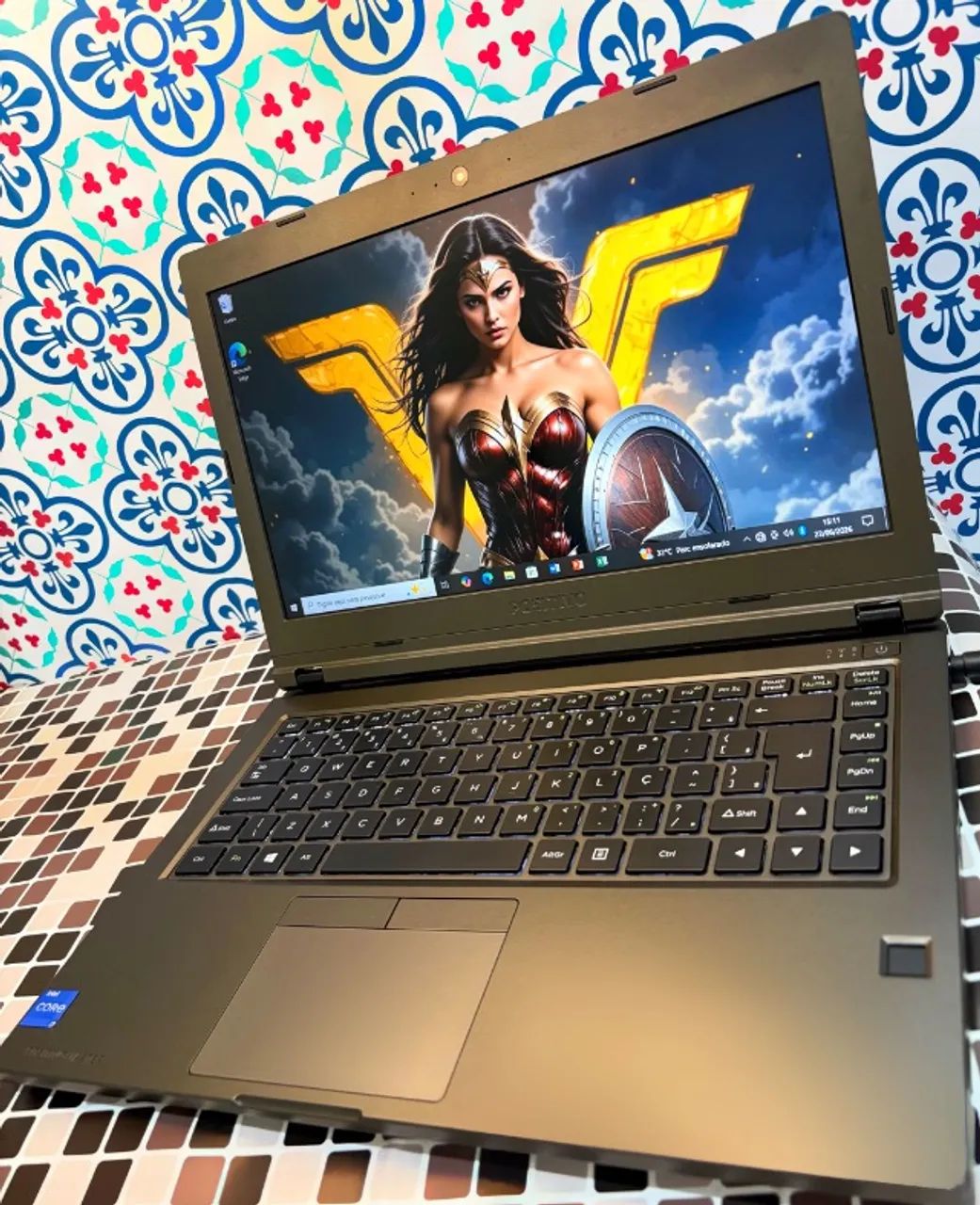 Notebook Core i7 RetrôIluminado Positivo Master! - Foto 3