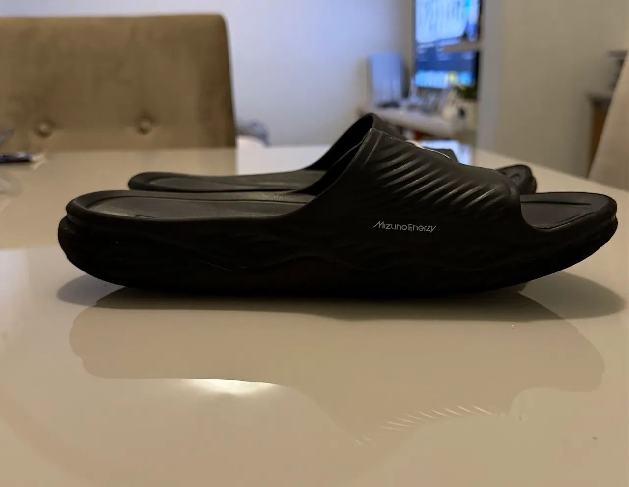 Chinelo Mizuno Energy  - Foto 3