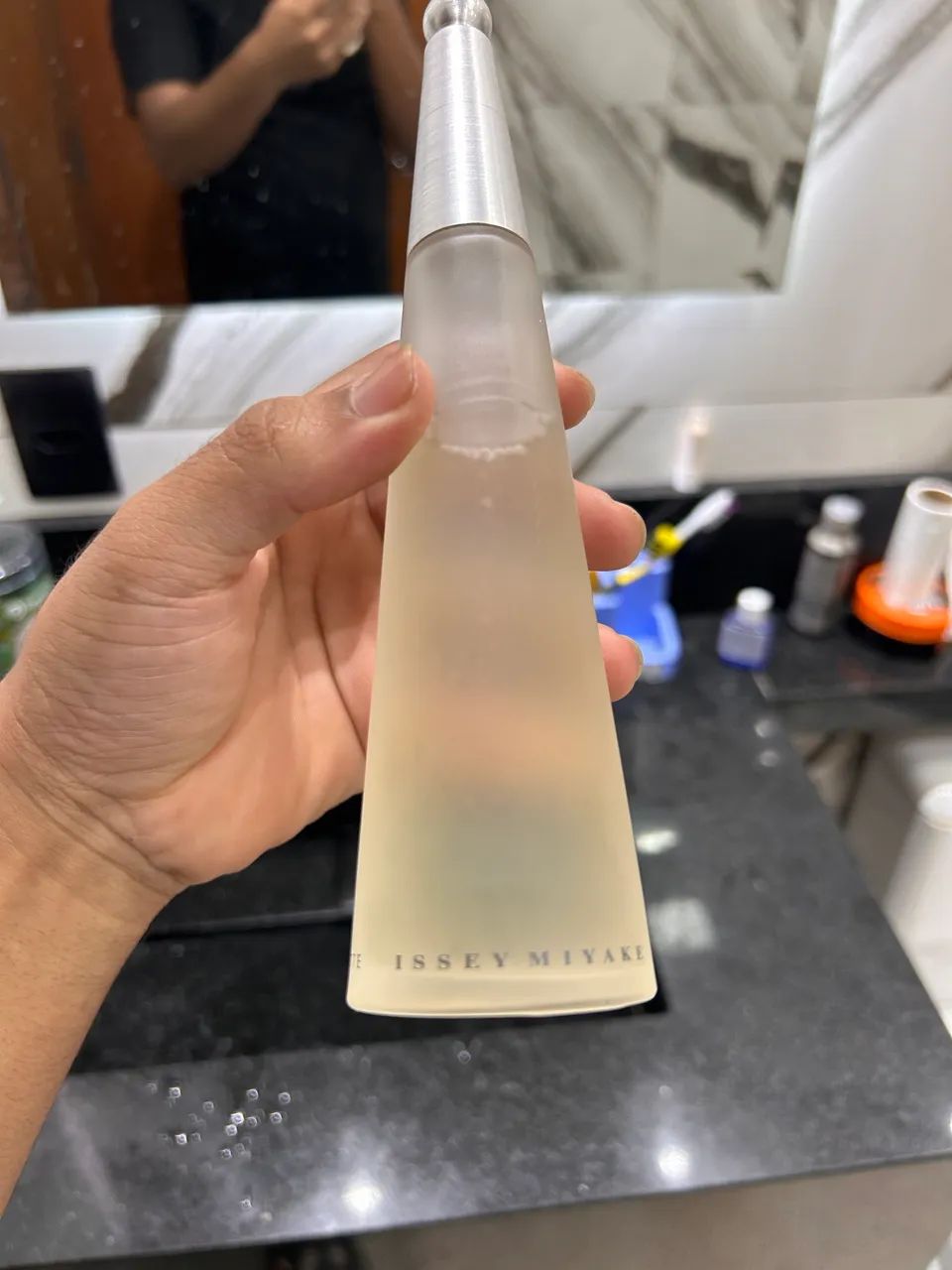  Perfume Issey Miyake L'Eau D'Issey Eau de Toilette  - Foto 2