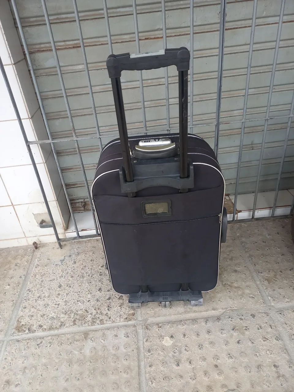 Mala para viagem média.  - Foto 2