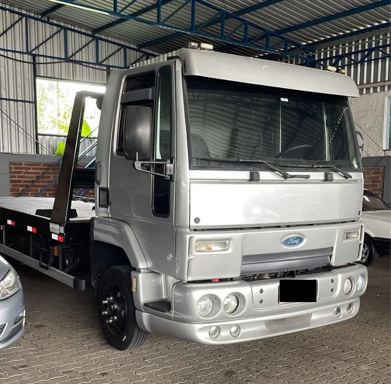 FORD CARGO 815 GUINCHO  - Foto 2