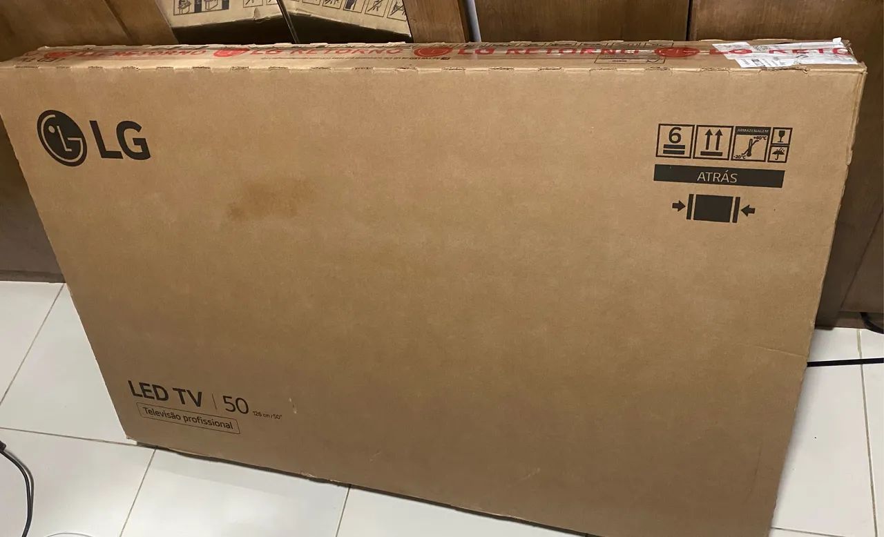 SMART TV LG 4K 50 POLEGADAS LACRADA