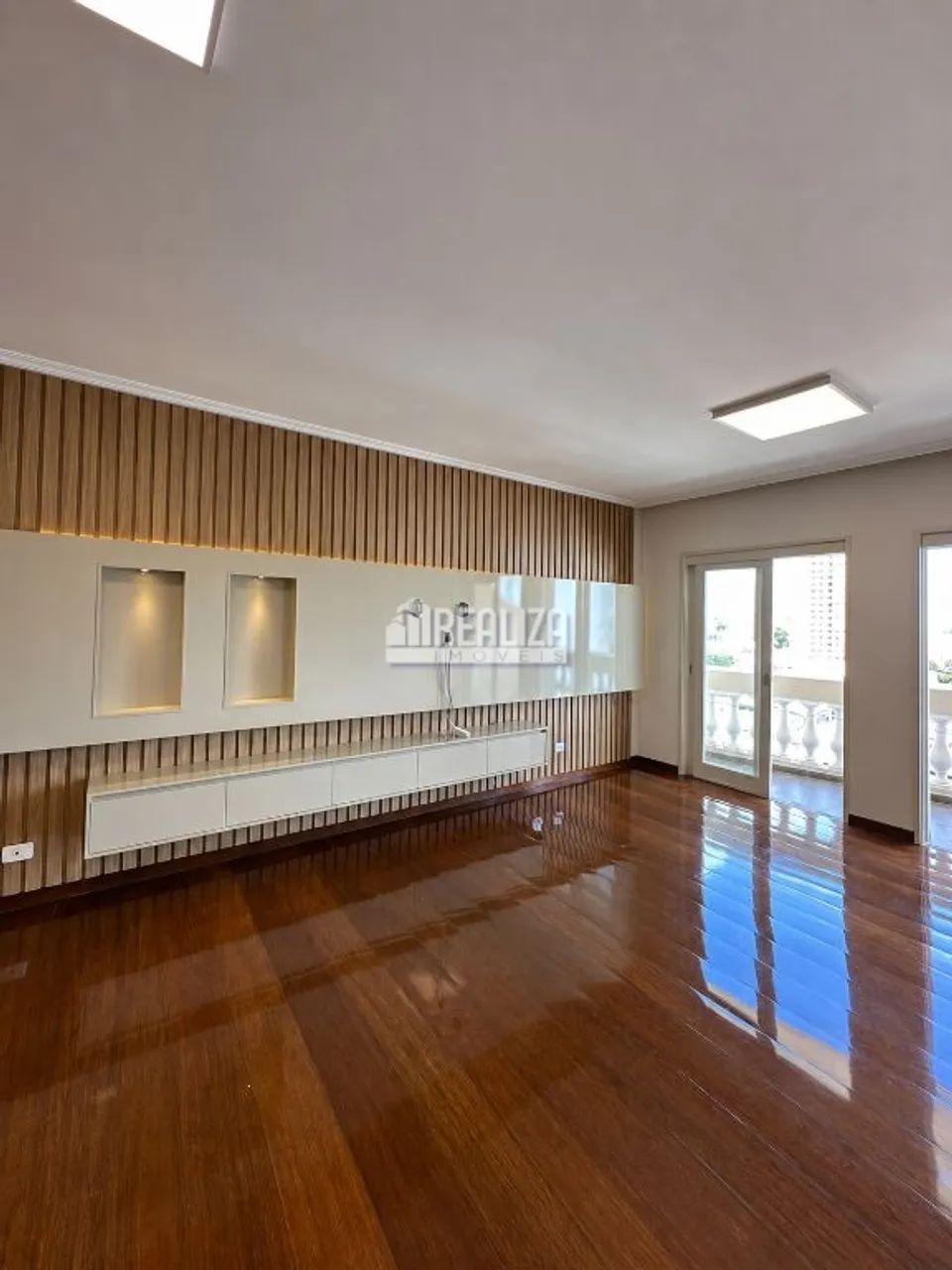 Apartamento com 4 Dormitórios no Centro de Uberaba - Foto 2