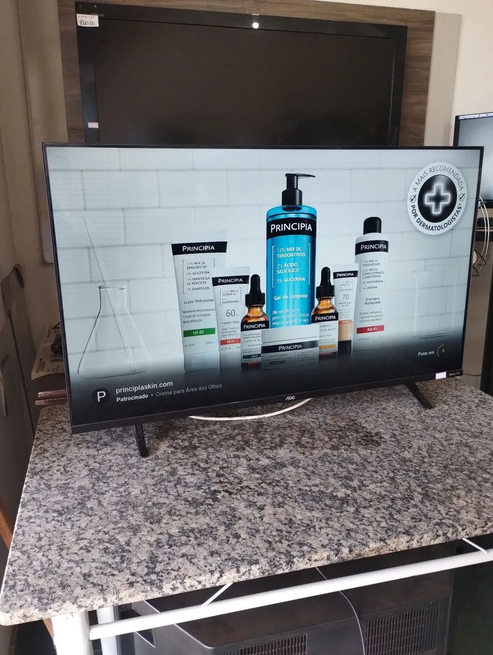 Smart TV 43" Roku AOC semi nova com nota fiscal  - Foto 3