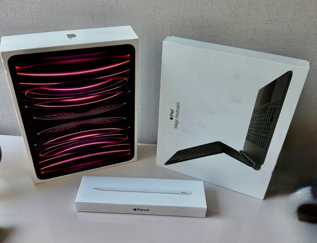 iPad Pro 13 Polegadas + Magic Keyboard original + Apple Pencil Pro