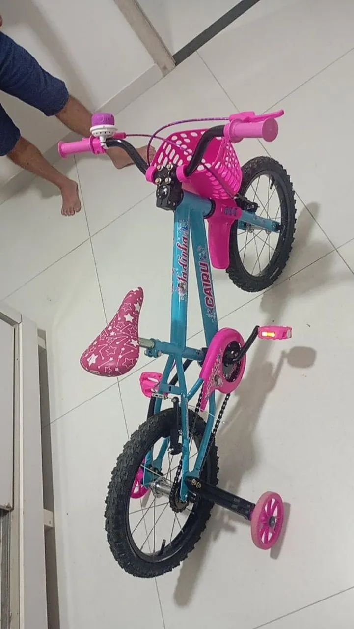 Vende se bicicleta infantil 