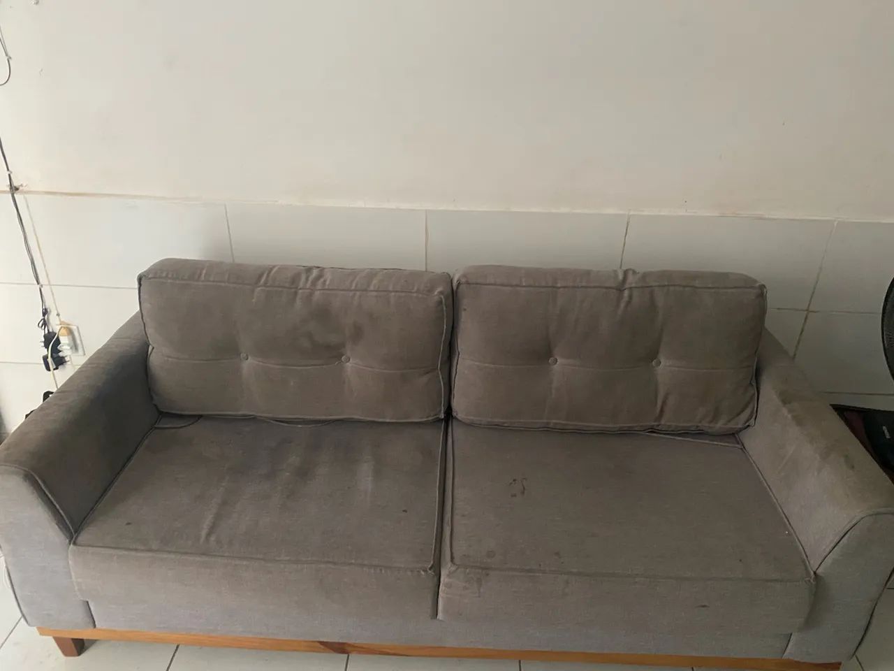 Sofá 2 lugares 