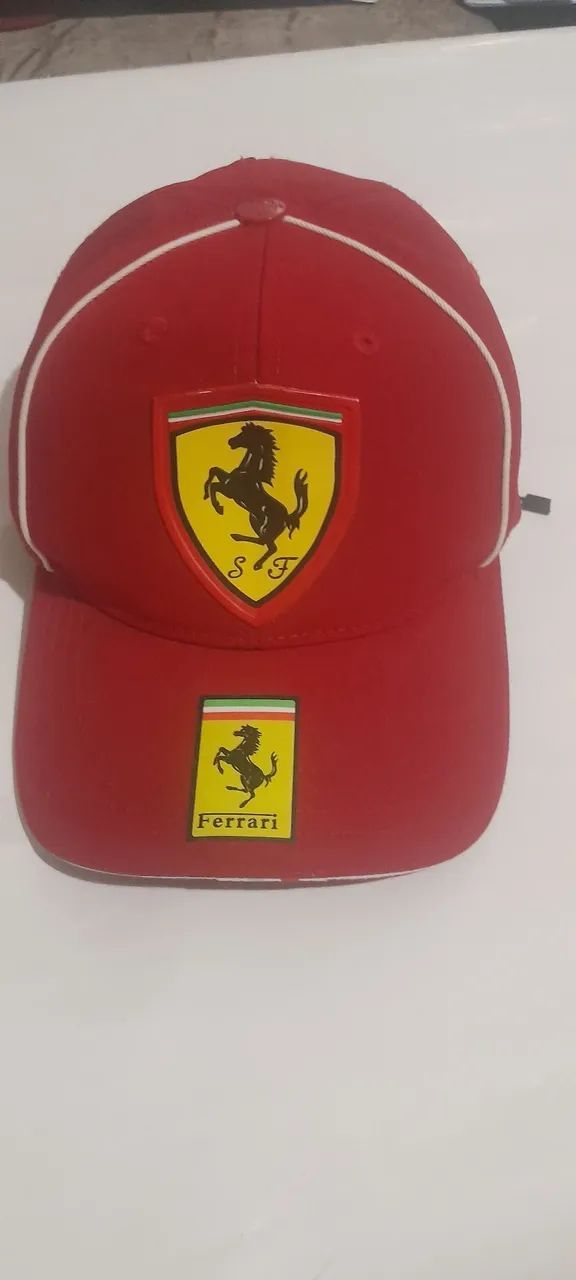 Boné Ferrari original