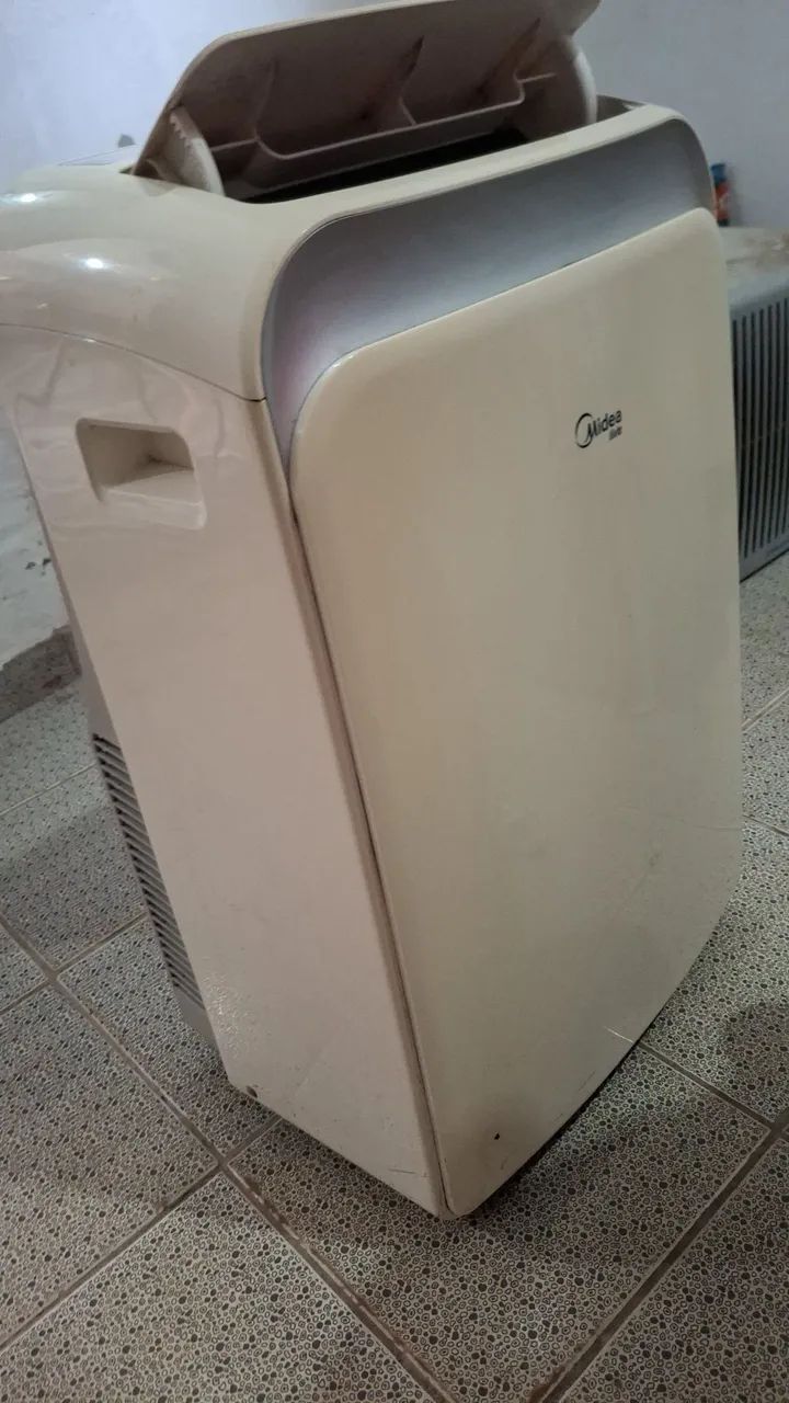 Ar condicionado portátil Midea