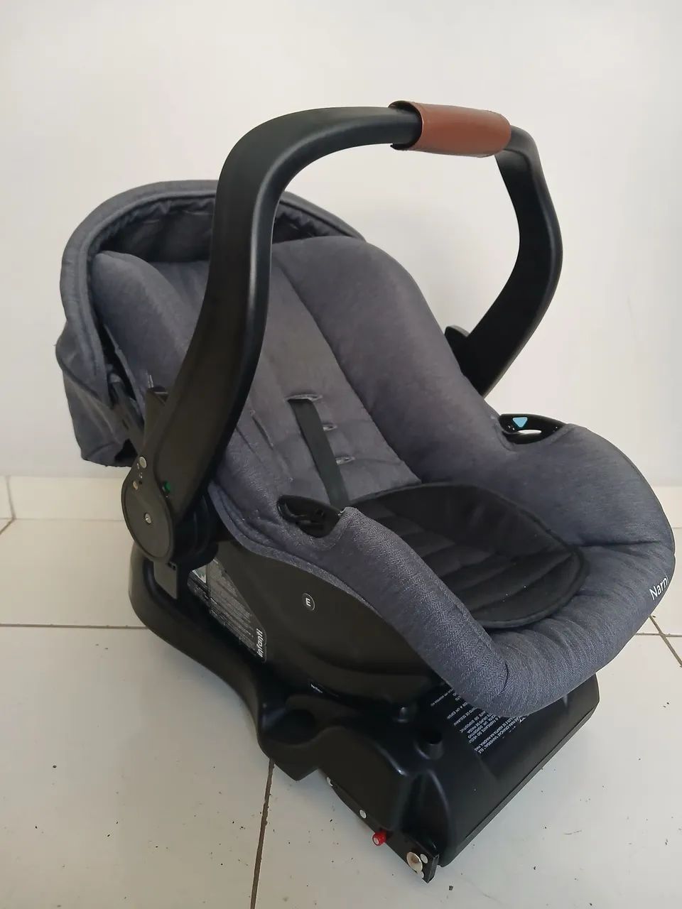 Bebê conforto com isofix para carro  - Foto 2