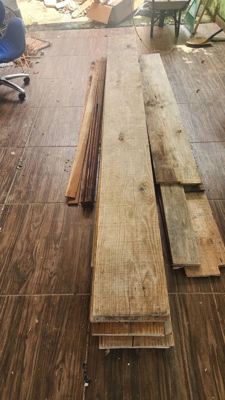 Tabua de pinus para construção  - Foto 3