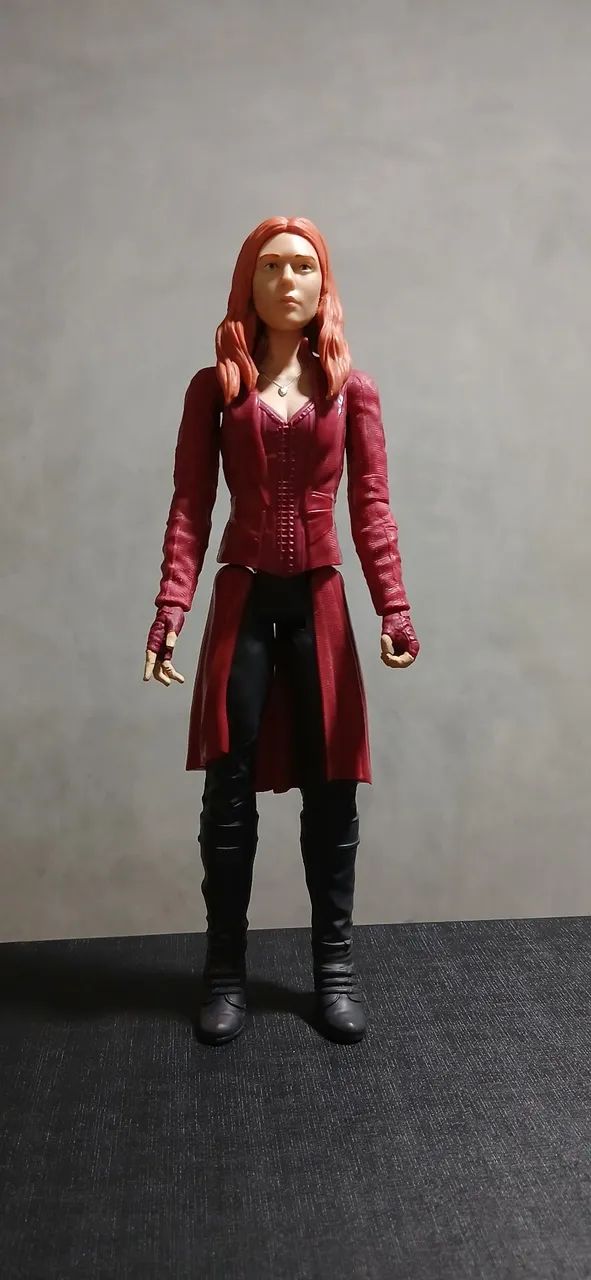 Boneco Feiticeira Scarlet 30cm  - Foto 3
