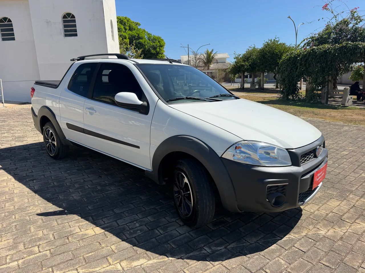 Fiat Strada Working Hard 1.4 Fire Flex 8V CD 2018 - Foto 2