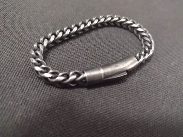 Pulseira rock/motoqueiro 18.5 cm