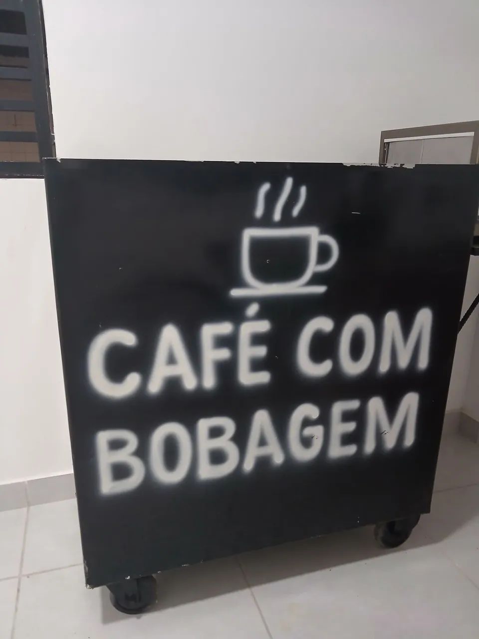 Carrinho de lanche e estufa para salgados