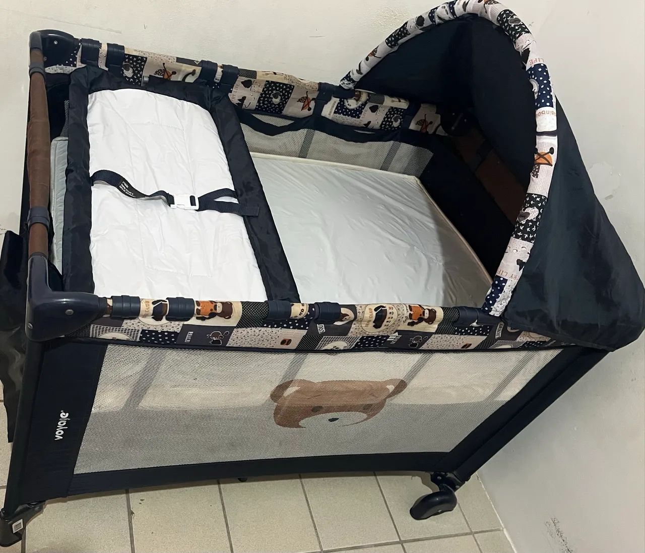 Berço portátil, Acompanha Colchão