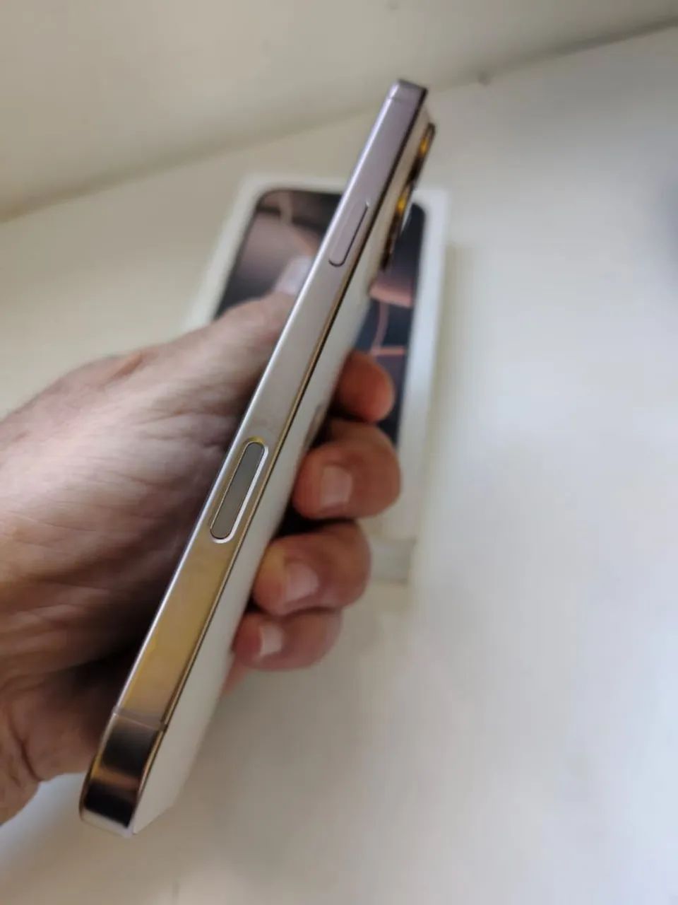 iPhone 16 Pro Max 512gb Desert Titanium  - Foto 5