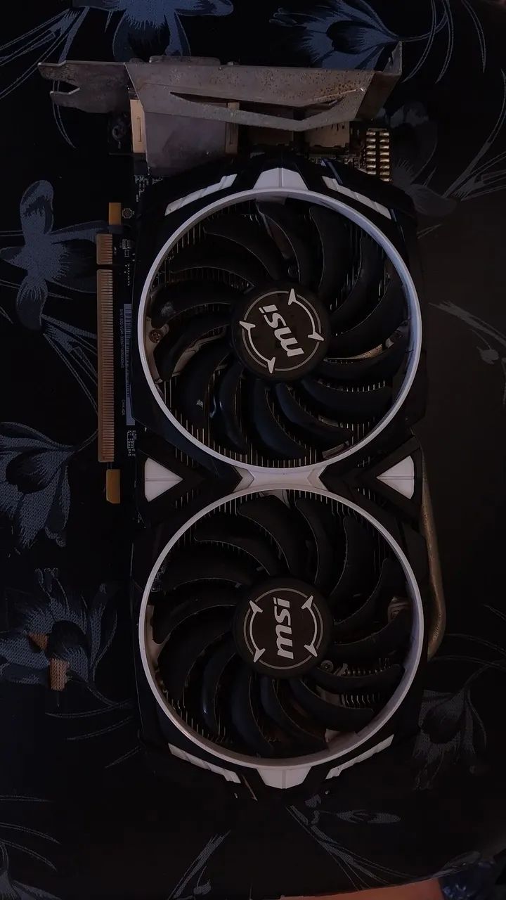 Placa de vídeo AMD RX 570 MSI ARMOR